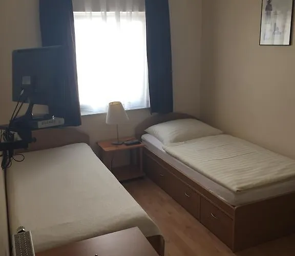 Ξενοδοχείο Restaurant Zagreb Κολωνία