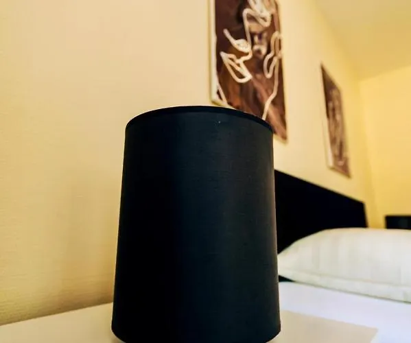 ホテル Restaurant Zagreb 2*