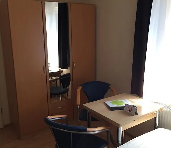 ホテル Restaurant Zagreb 2*